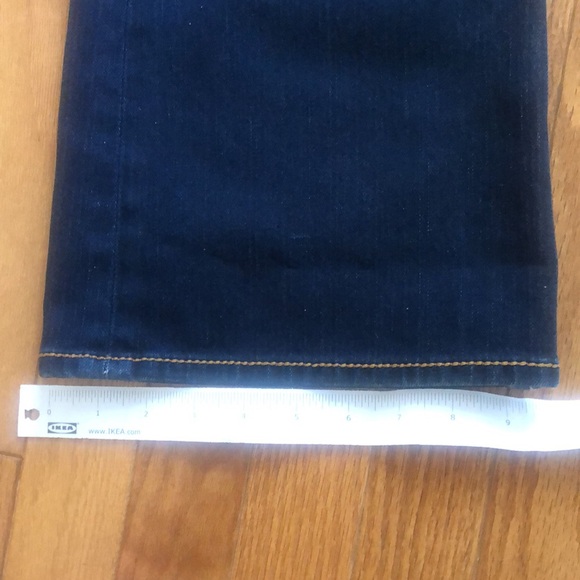 True religion flare low rise jeans, size 25 - Picture 7 of 9